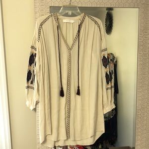 ASTR Aztec tunic size small